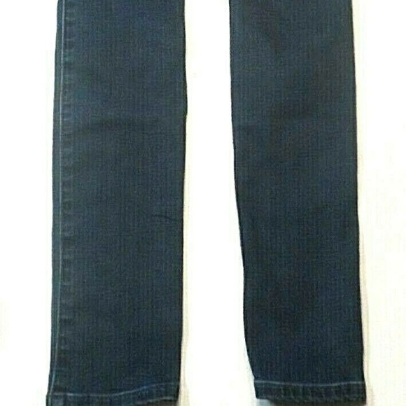 Hollister Jeans Size 00 Floral Embroidered 23/30 - Picture 8 of 8